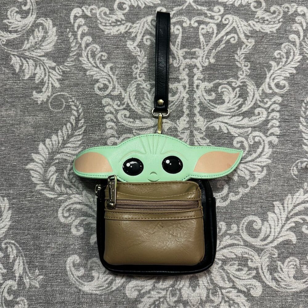 Loungefly Disney Parks Grogu Wristlet Mini Belt Backpack Star Wars